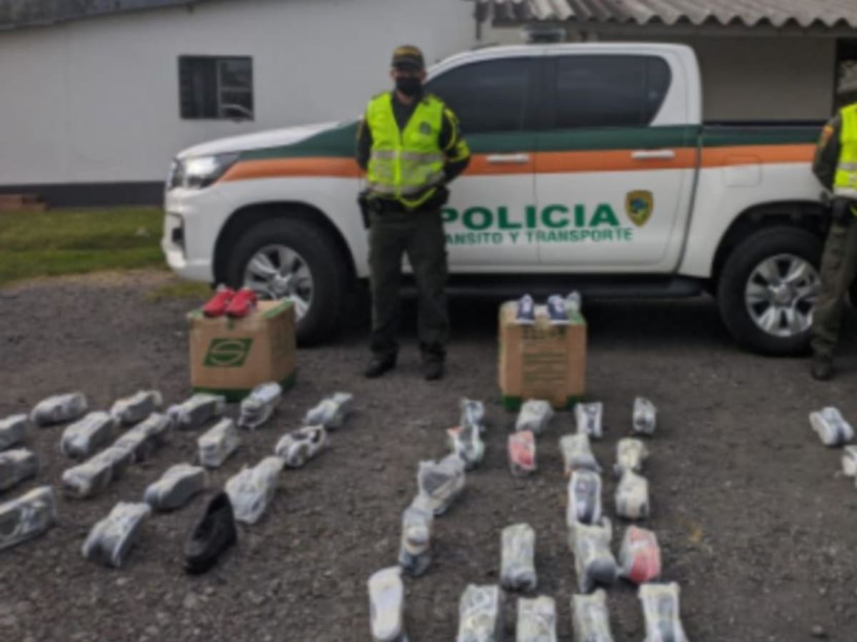 Mercancía ilegal fue incautada por la Policía en vías de Caldas