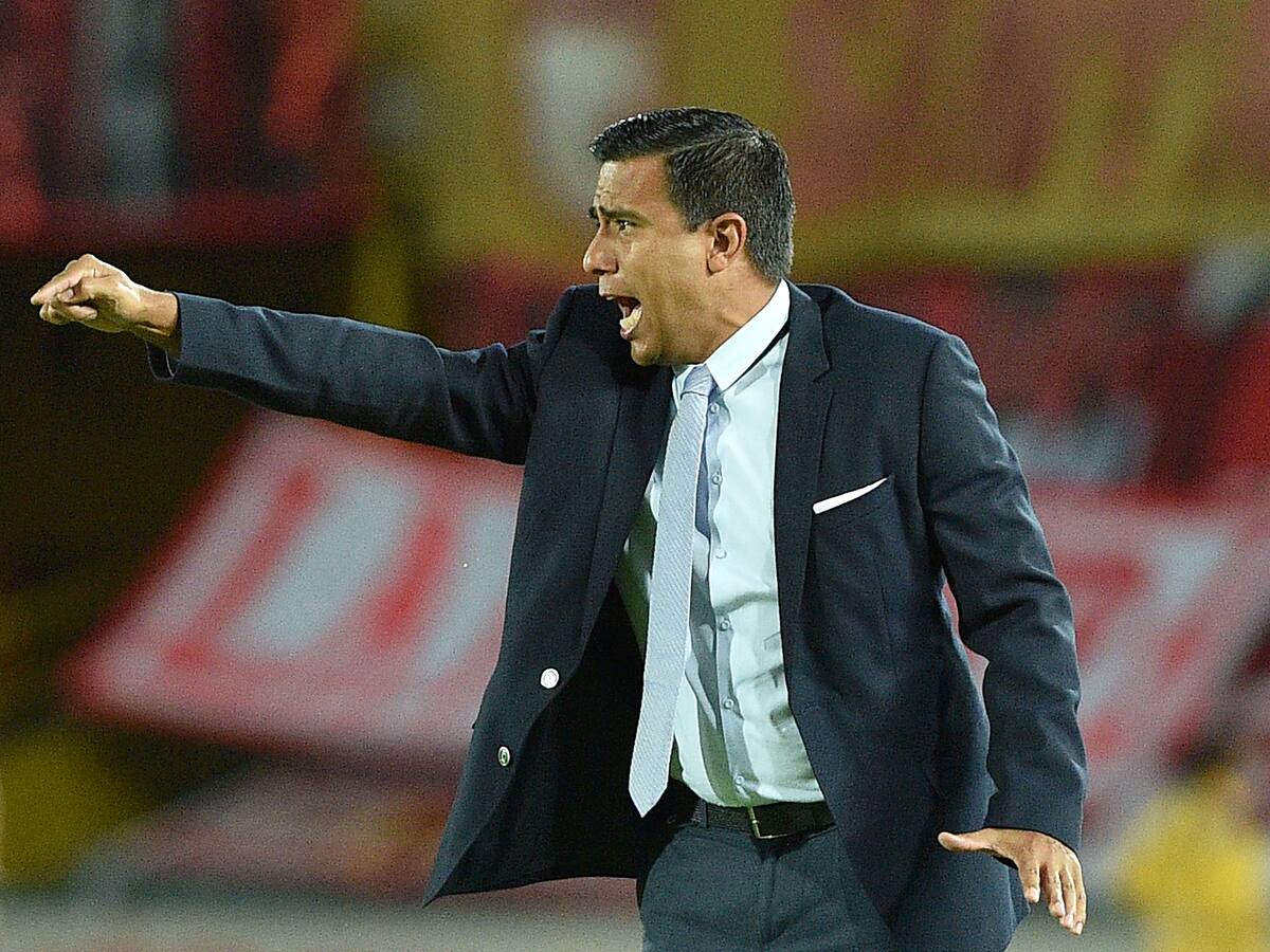 César Farías se refirió a la posibilidad de ser nuevo entrenador del América de Cali