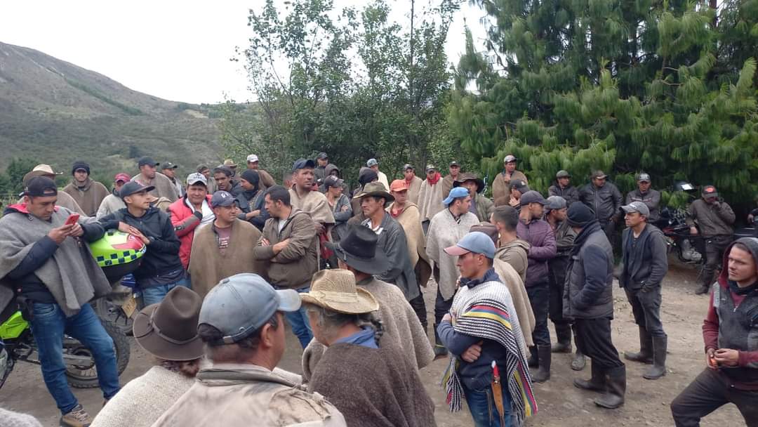 Foto/Suministrada. Comunidad protestó en contra de violación de adulta mayor en Socotá (Boyacá).