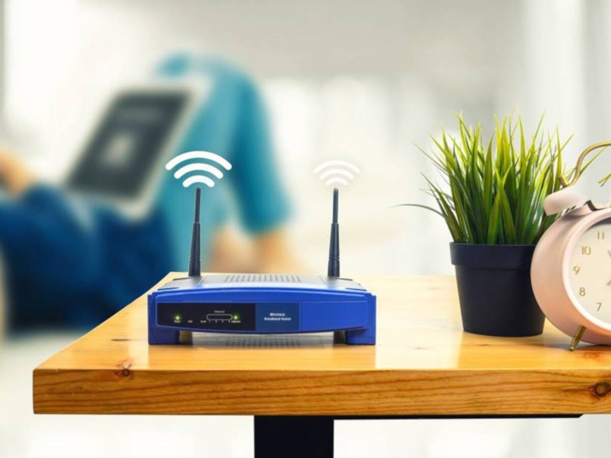 Vecinos de Aranjuez llevan dos semanas sin internet, teléfono y parabólica