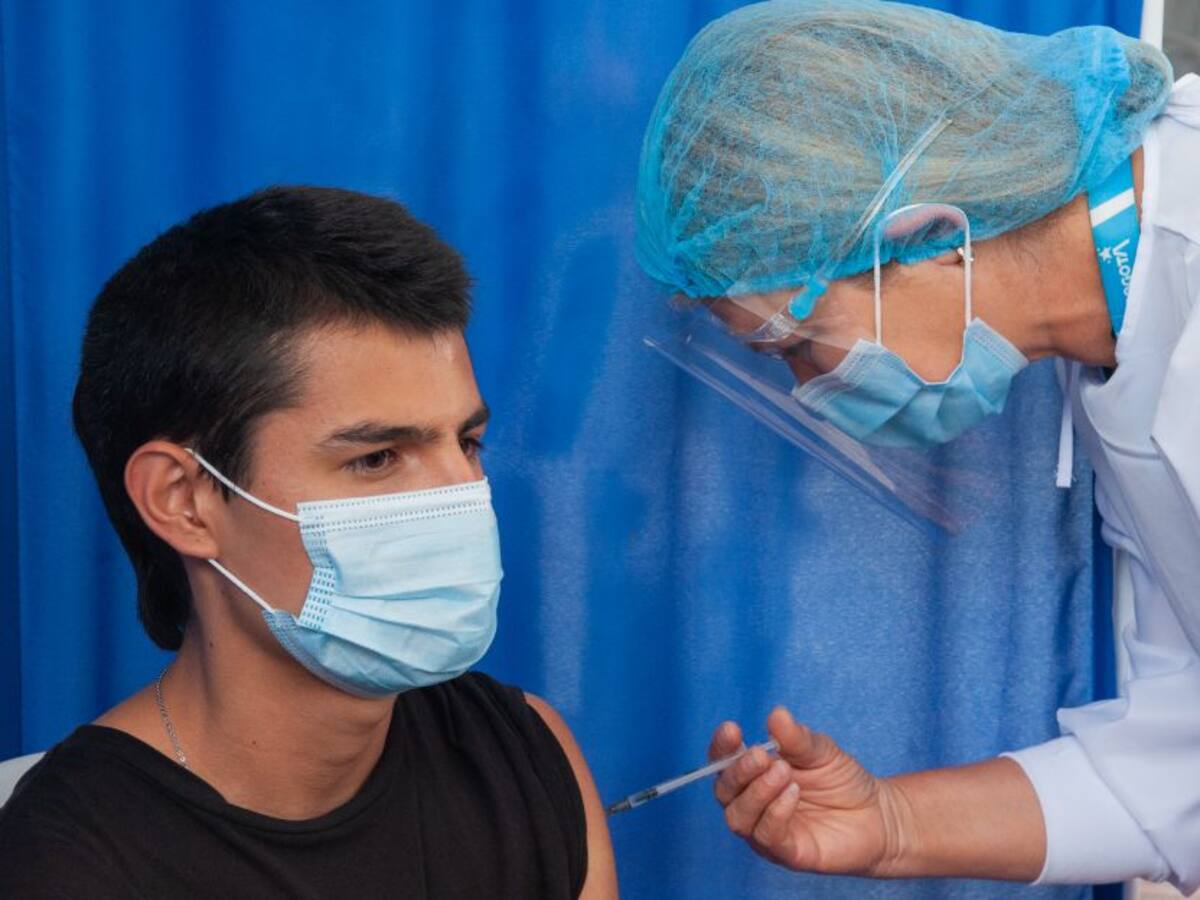 Acceda a la dosis de refuerzo contra COVID-19 hoy en Bogotá