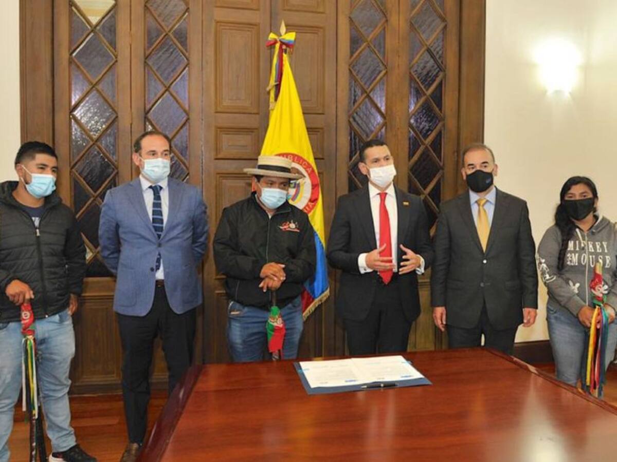 Firman acuerdo millonario para reactivación económica en el Cauca