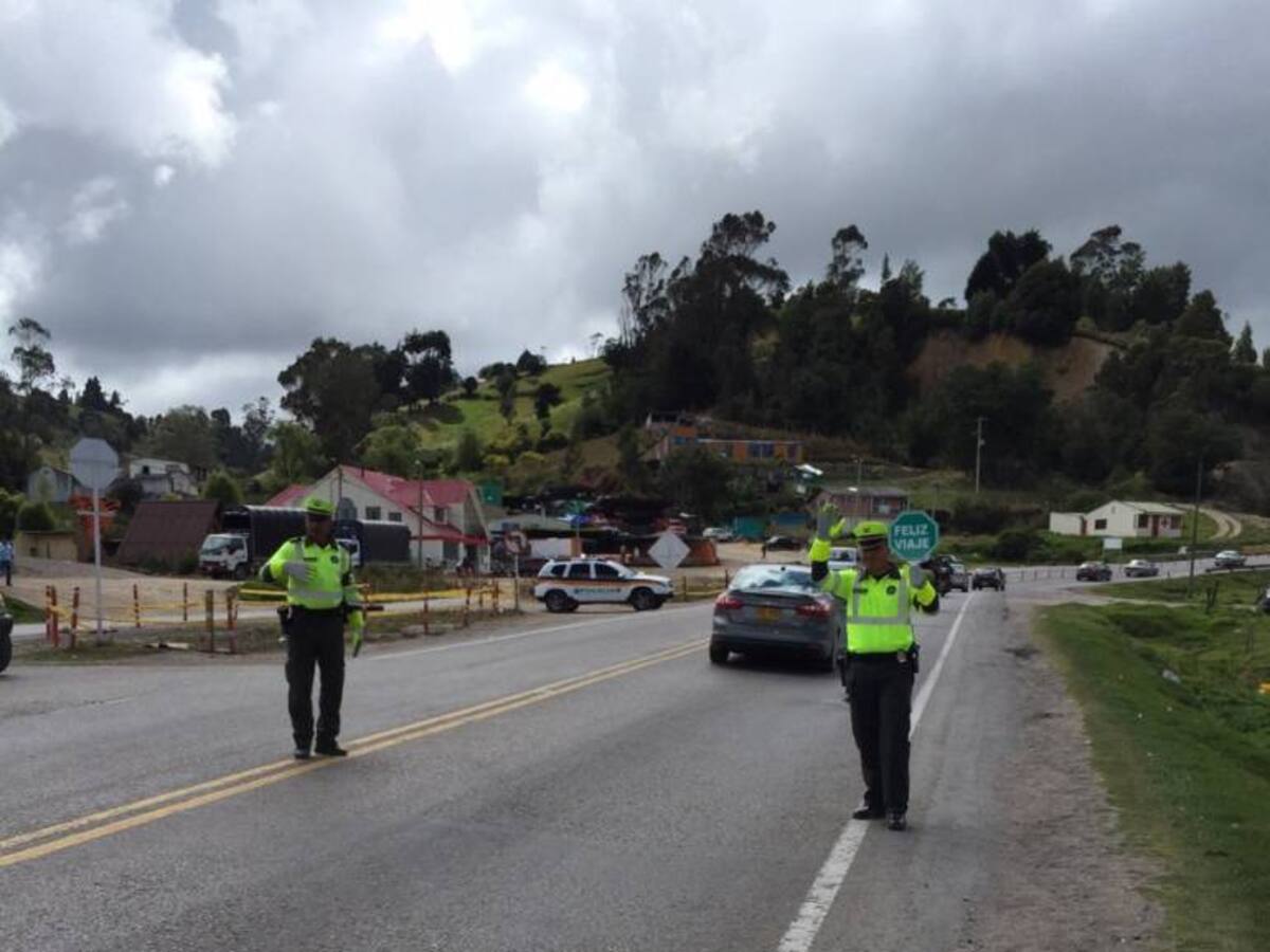 Con cuestionamientos y críticas se inaugura la doble calzada Bogotá-Tunja