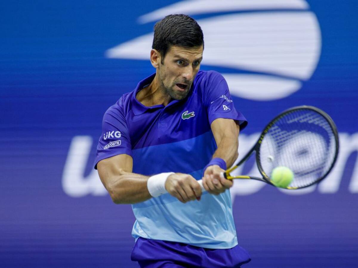 Djokovic remonta ante el joven Brooksby y sigue su camino en el US Open