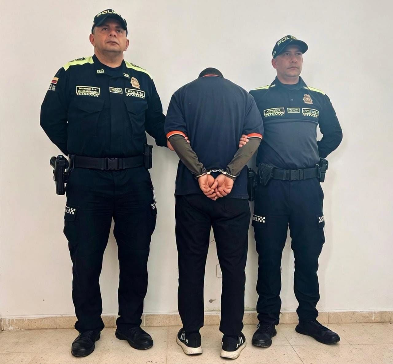 La víctima se encuentra hospitalizada en el Hospital Regional de Chiquinquirá, con un parte de tranquilidad.