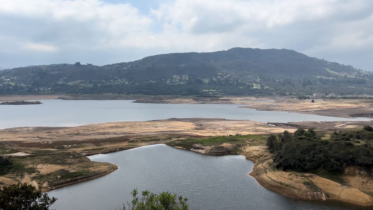 ¿Lluvias podrían acabar con los racionamientos de agua en Bogotá? Esto dice la Alcaldía