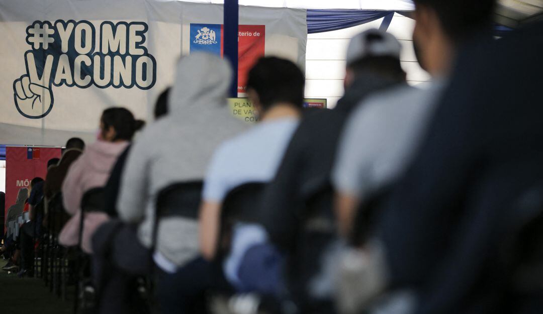 Jornada de vacunación en Santiago de Chile.
