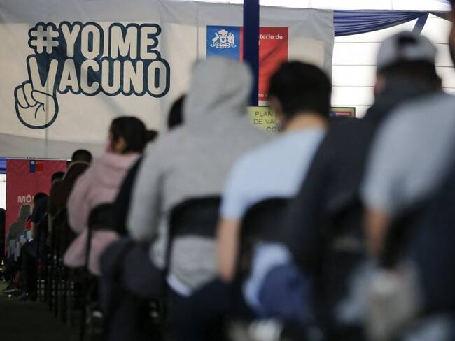 Jornada de vacunación en Santiago de Chile.