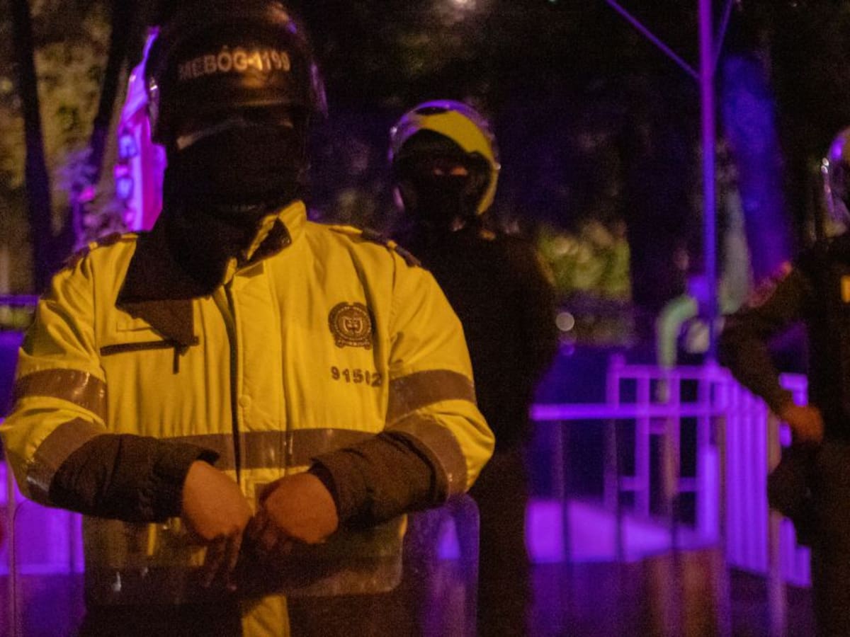 Recolectan firmas en Cajicá para exigir el aumento del pie de fuerza