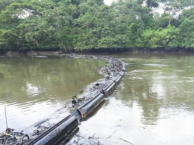 Eln ataca oleoductos en Nariño y Casanare