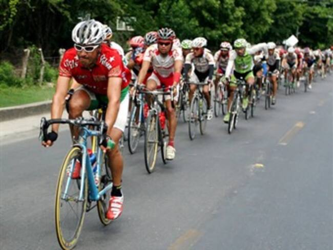 Cinco equipos internacionales vendrán a la edición número 61 de de la Vuelta a Colombia