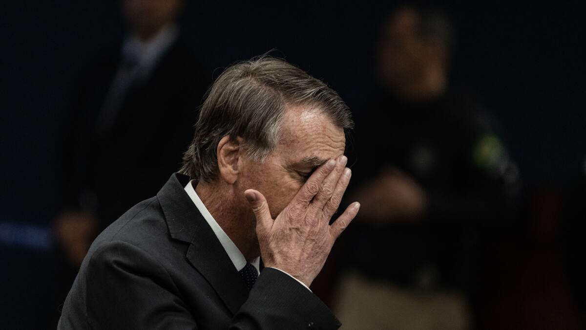Bolsonaro permanecerá en prisión a pesar de sus problemas crónicos de salud