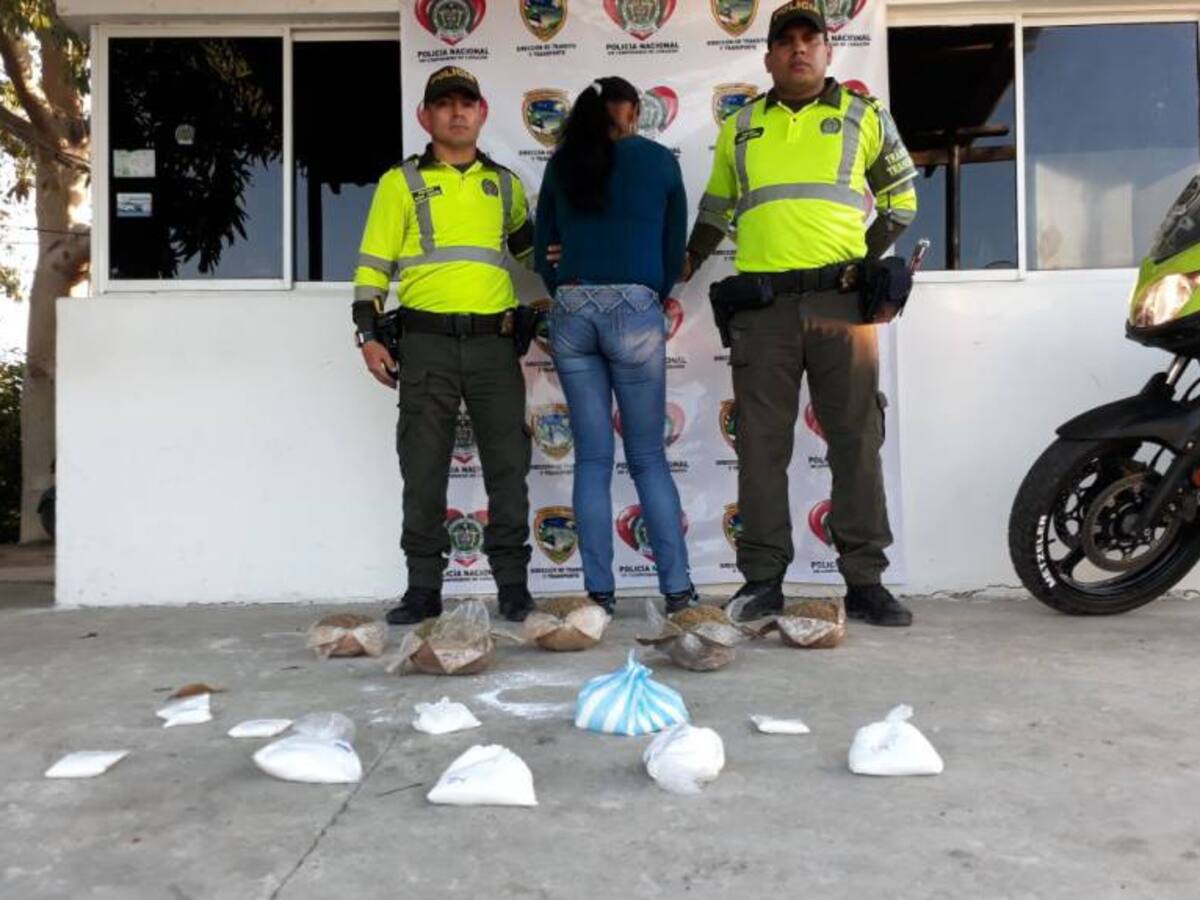 Incautan 5.000 dosis de alucinógenos a dos mujeres en el Atlántico