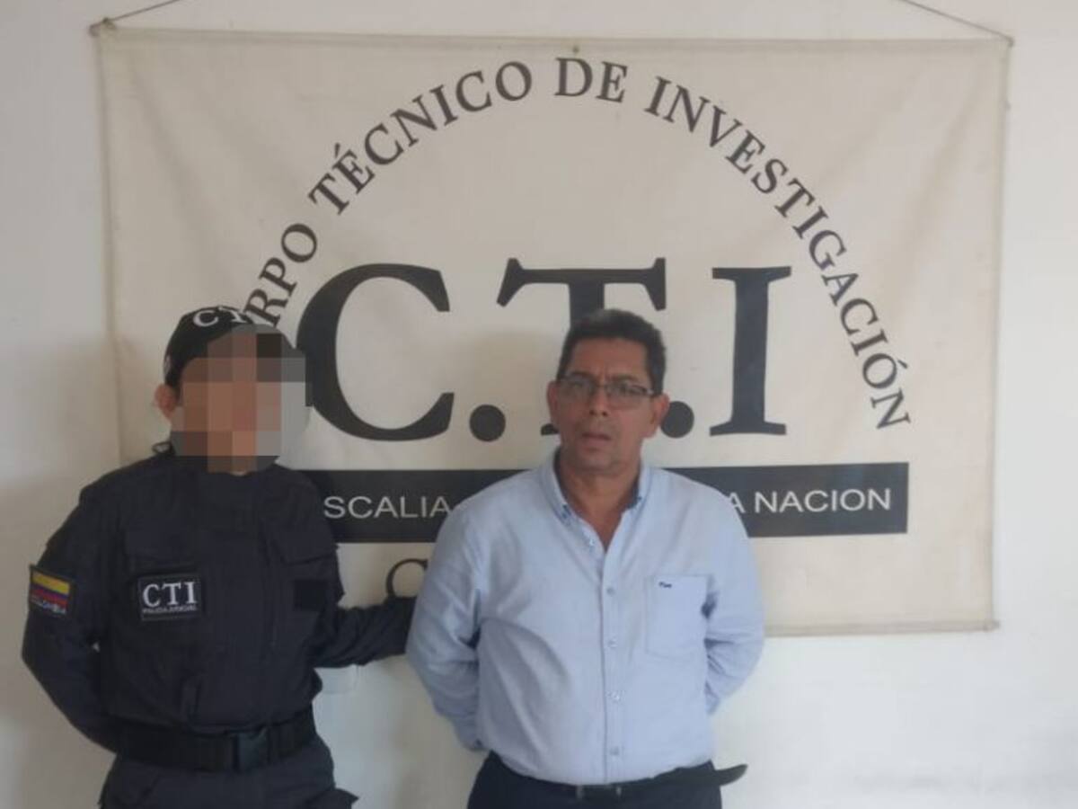 Envían a casa por cárcel al alcalde de El Bagre