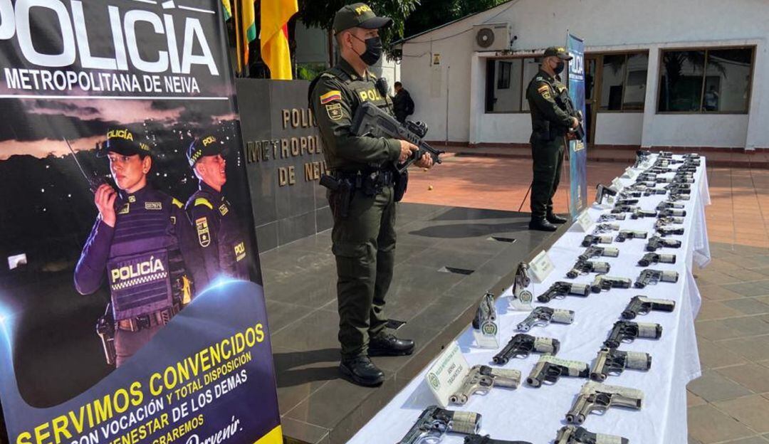 En Neiva fueron incautadas 247 armas de letalidad reducida.