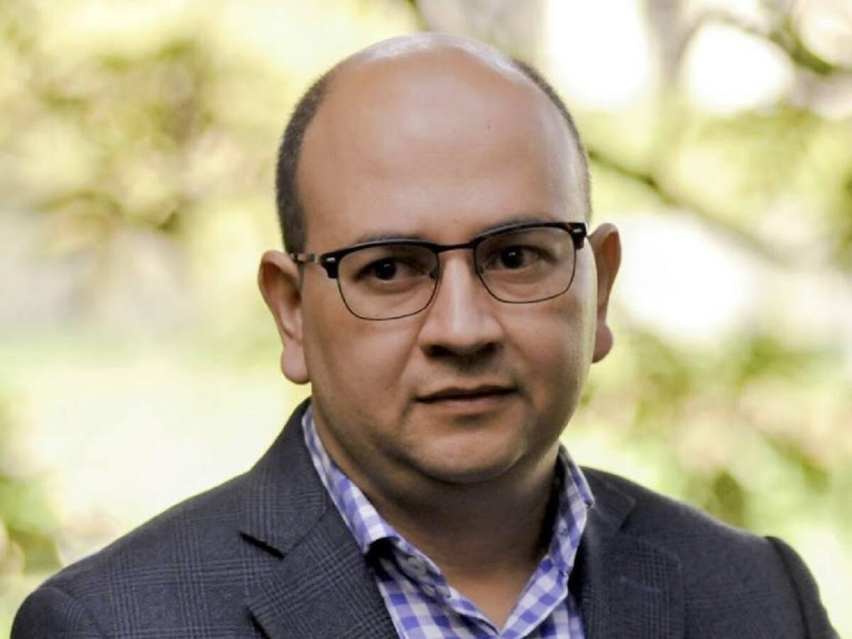 Alexander Cruz Martínez, nuevo decano de la facultad de derecho en U. de Ibagué