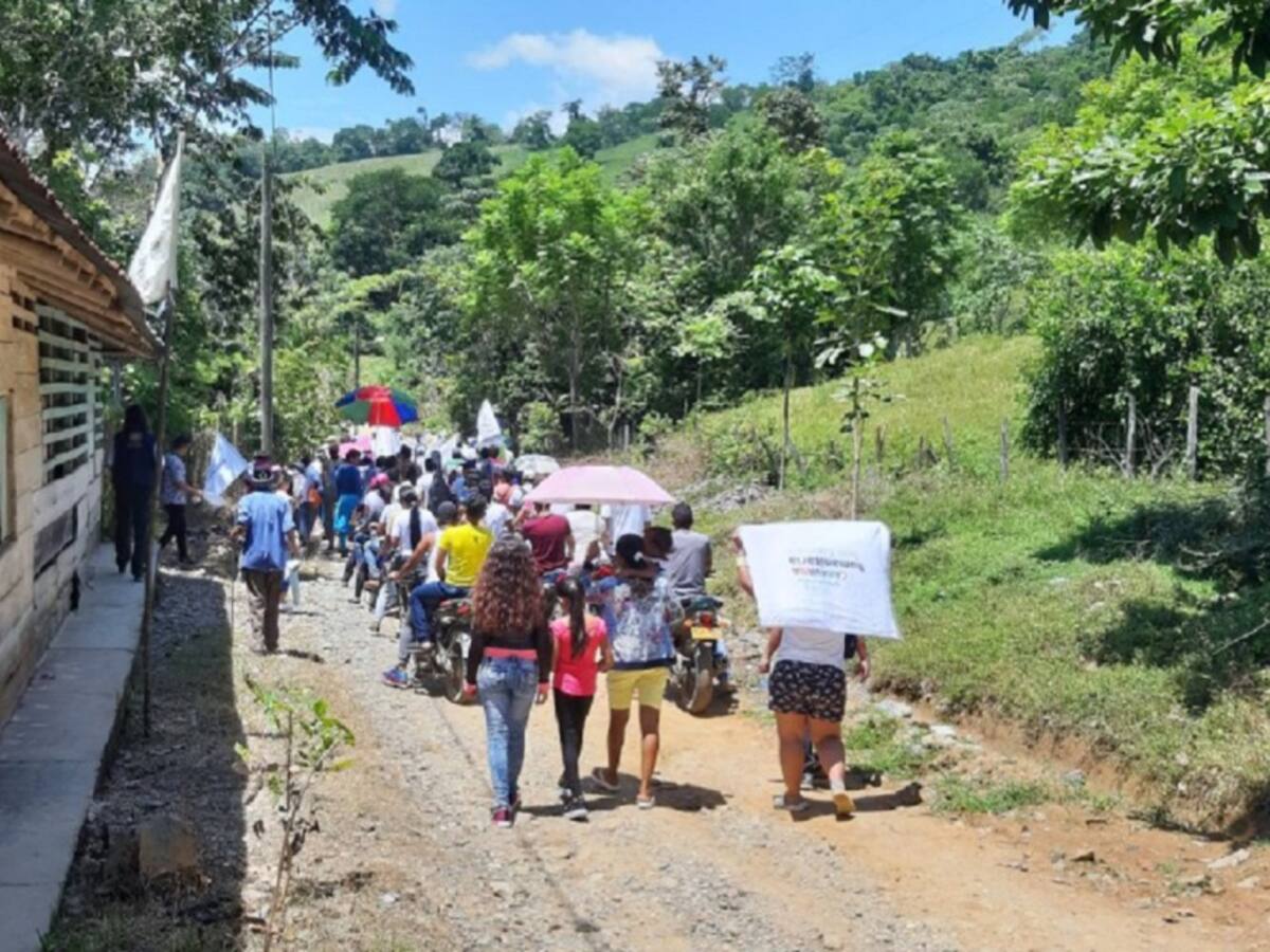 Monitoreo a familias desplazadas en la Silla