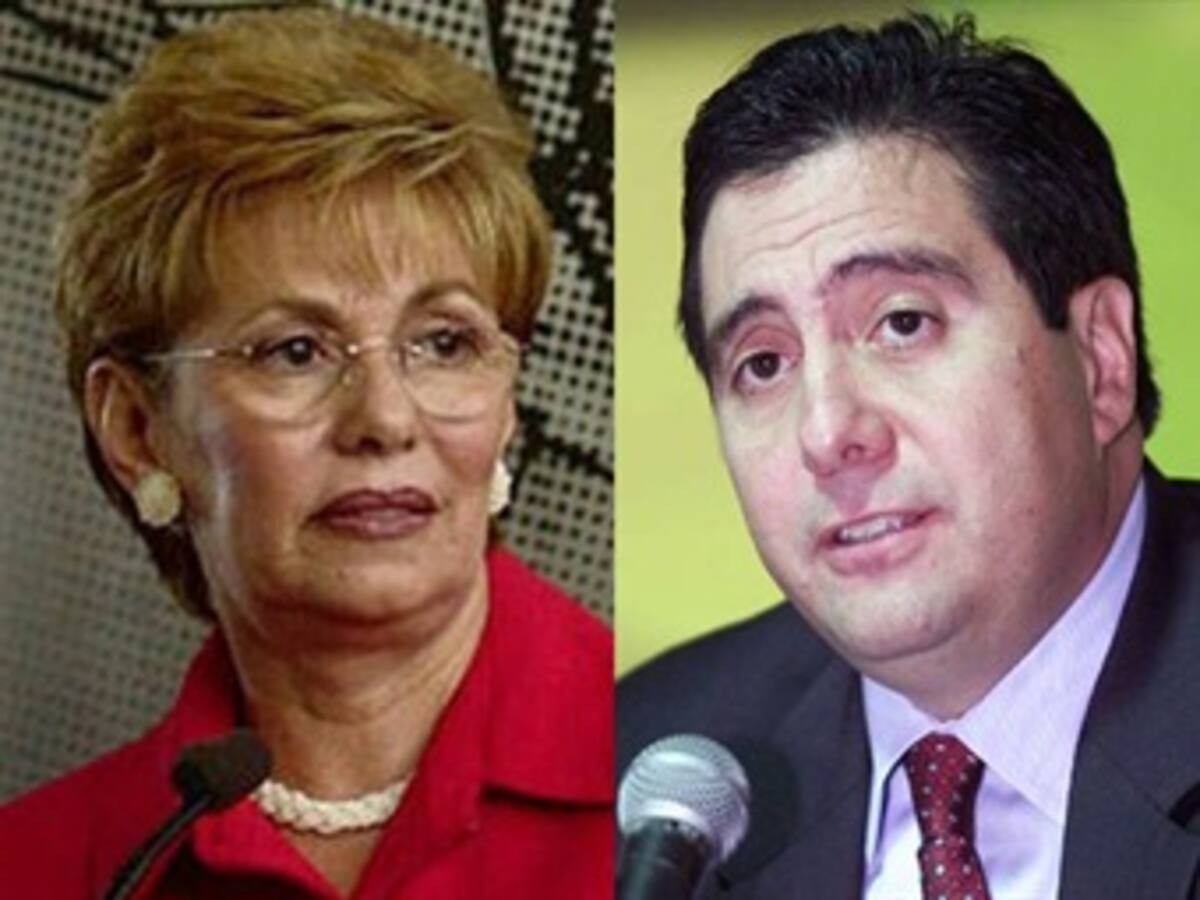 Gobierno examina presunto diálogo de ex presidentes de Panamá con las Farc