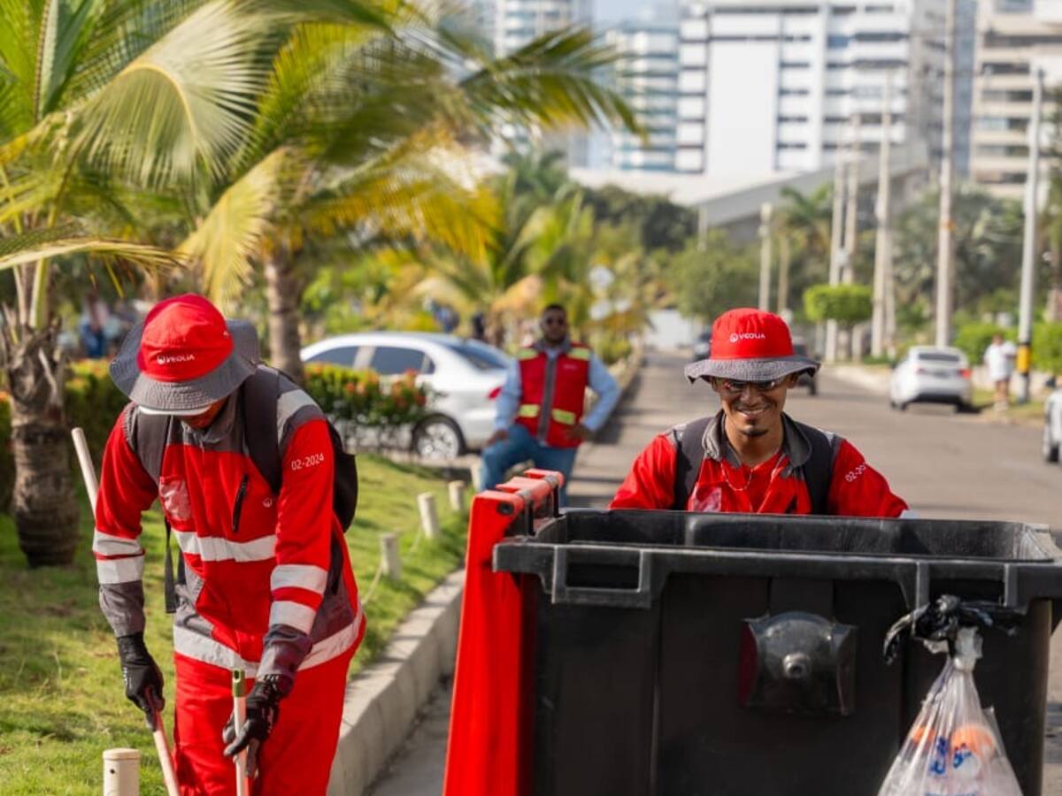 Veolia Aseo Cartagena recolectó 24 toneladas de residuos durante la Media Maratón del Mar