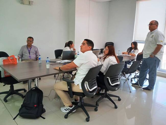 ESAP y Gobernación de Bolívar refrendan alianza para capacitar administraciones municipales