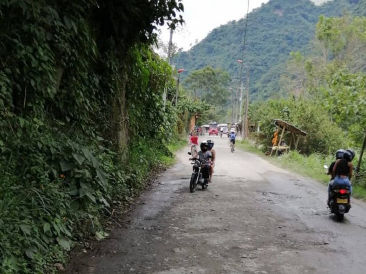 La vía a Juntas tendrá obras de mejoramiento