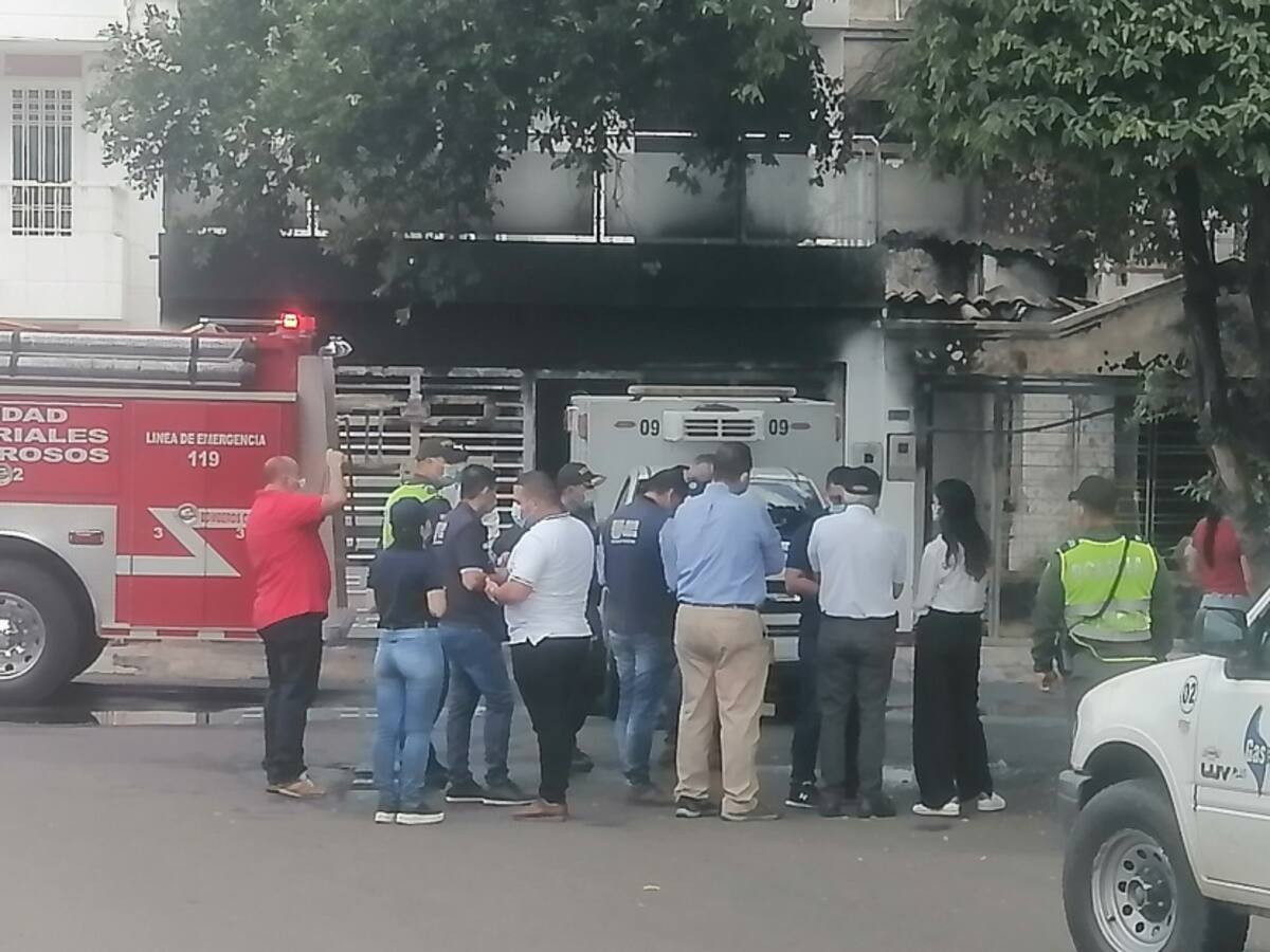 Explosivistas de Bucaramanga analizan causas del incendio en Cúcuta