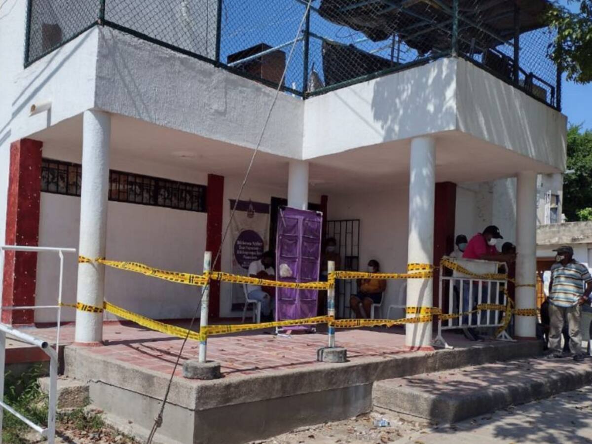 En San Francisco piden donaciones para recuperar biblioparque