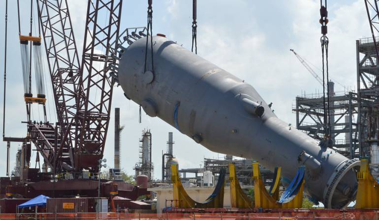 Obras de Reficar en 2013. 