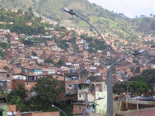 40 personas se desplazaron de la Comuna 13 de Medellín por temor a amenazas