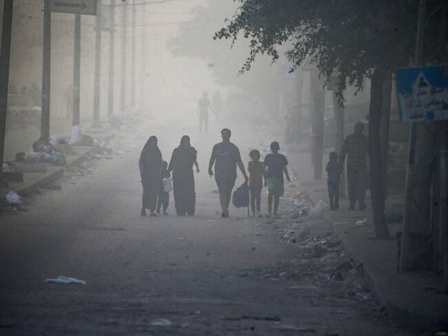 “Israel hace un castigo colectivo contra palestinos”: Wafa Al-Udaini, periodista en Gaza