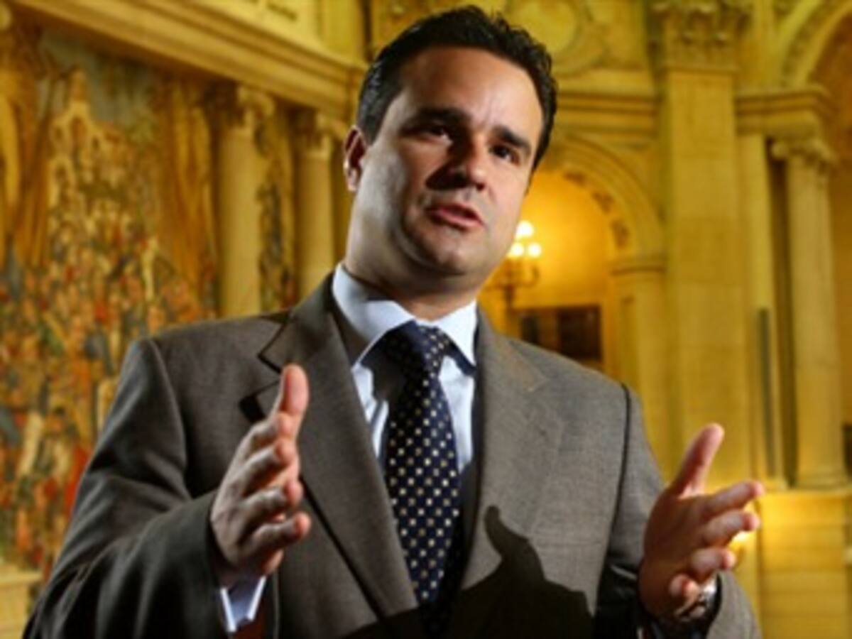 “Sí existió notificación oficial de la visita de los congresistas a Palestina”: Augusto Posada