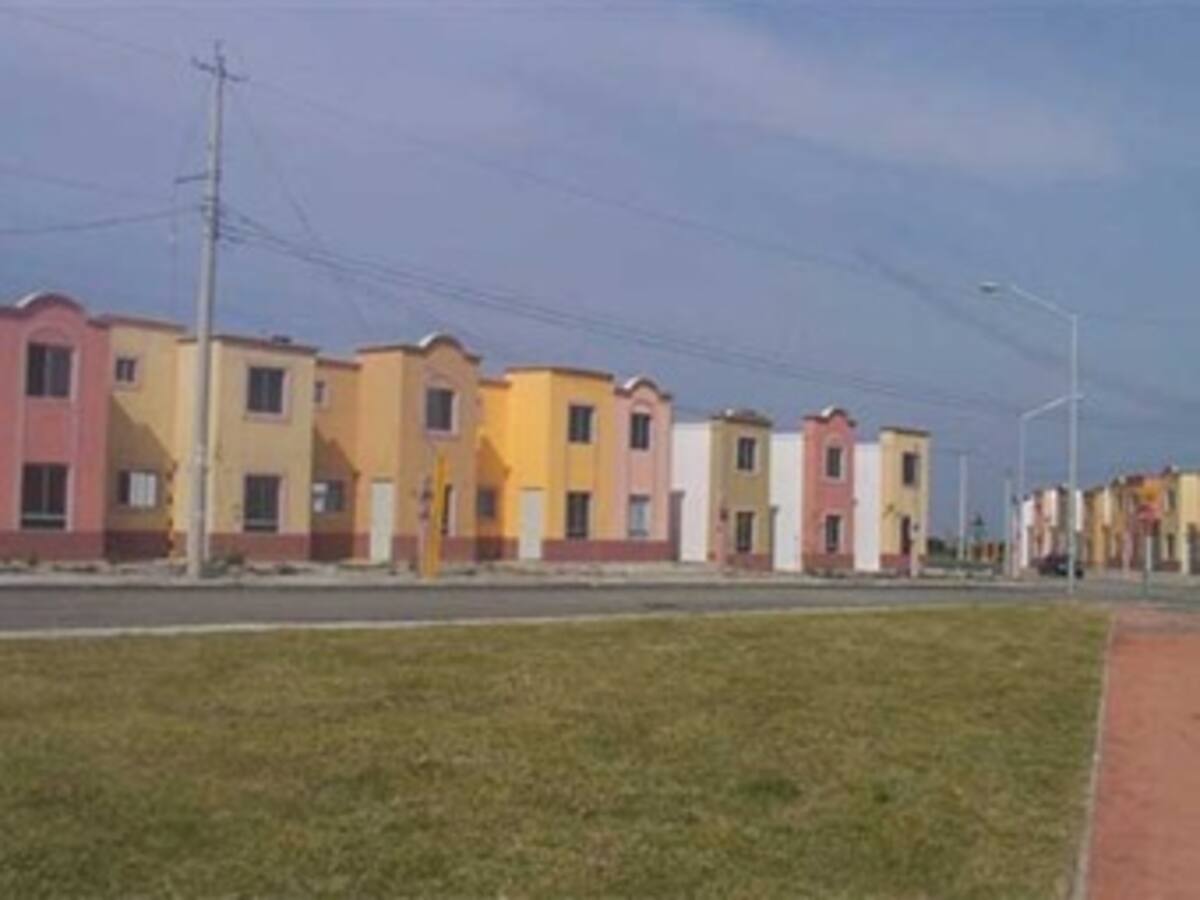 Gobierno autoriza subsidios de vivienda para damnificados por desastres naturales