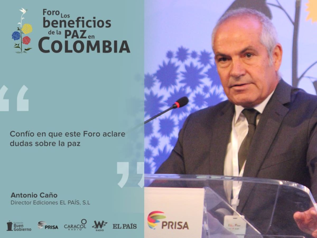 Director de ediciones del País de España en el foro los beneficios de la paz en Colombia.