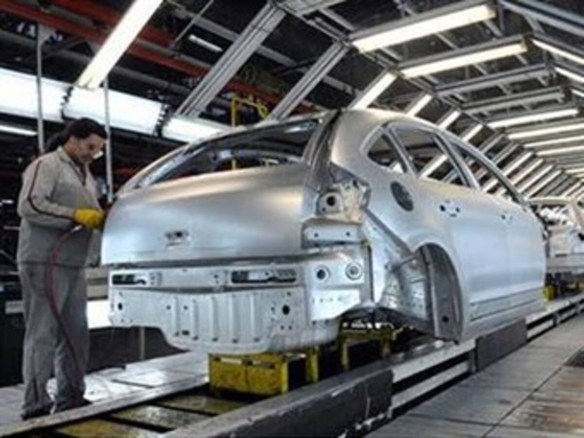 Santos satisfecho con los resultados del encuentro de transformación productiva en Medellín