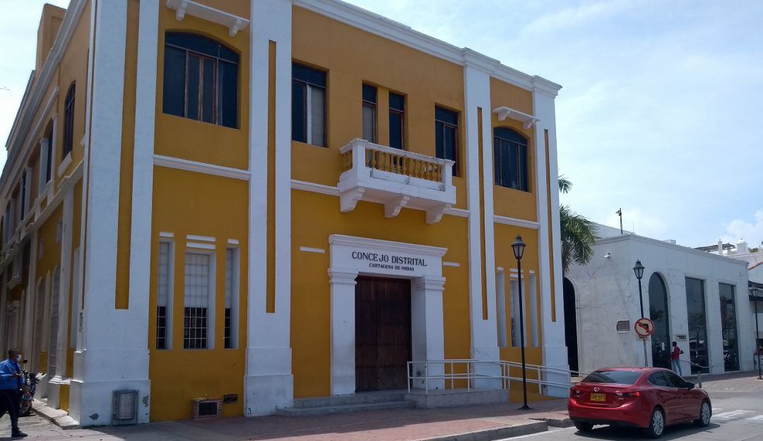 La corporación edilicia aseguró que respetan el debido proceso y el derecho que tiene la concejala de no ser considerada culpable