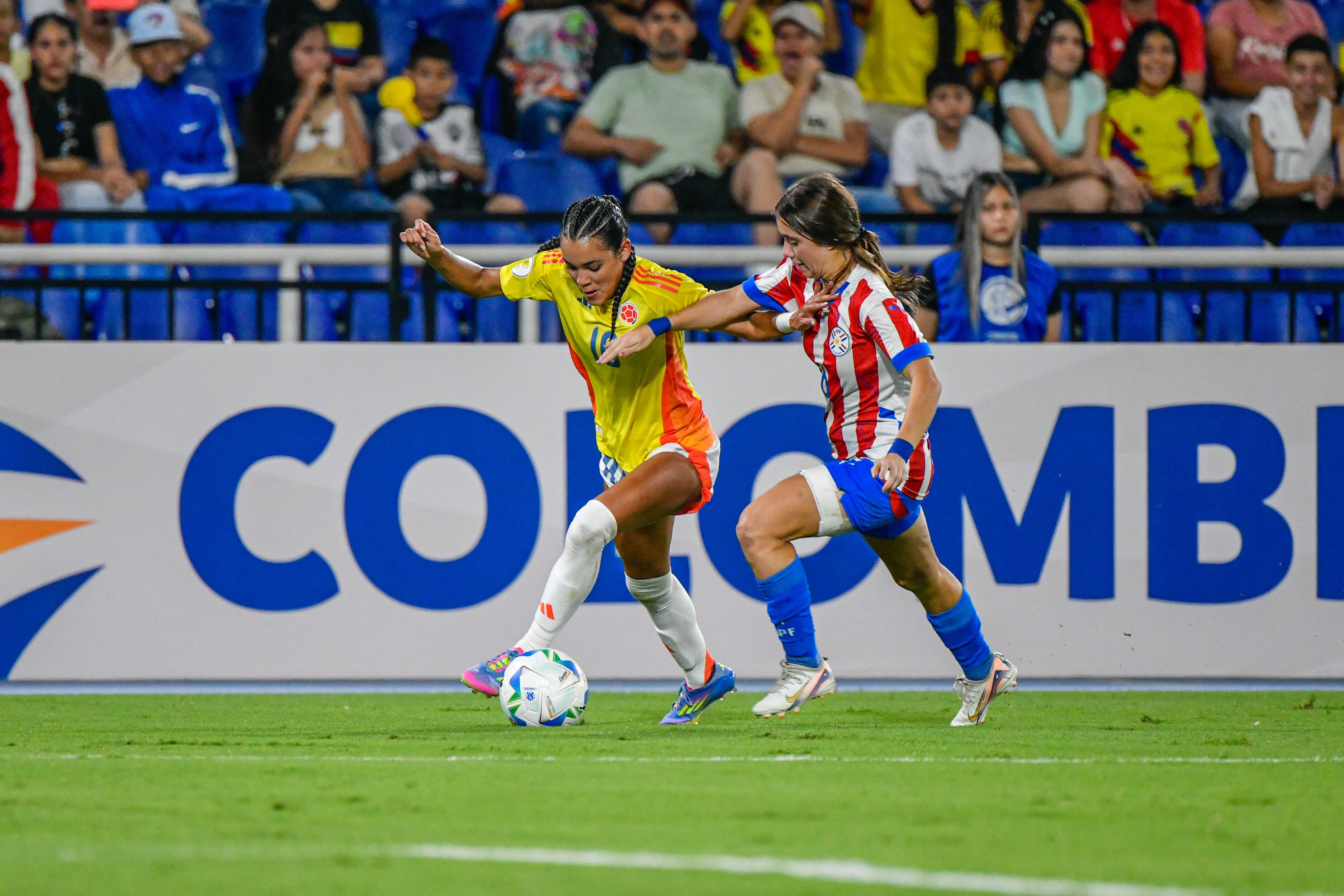Duelo entre Colombia y Paraguay en la fase final del Sudamericano Femenino Sub-17 / FCF