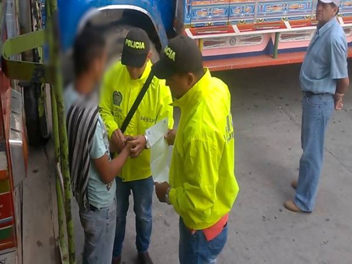 Joven de 19 años fue capturado por atentar contra su padre