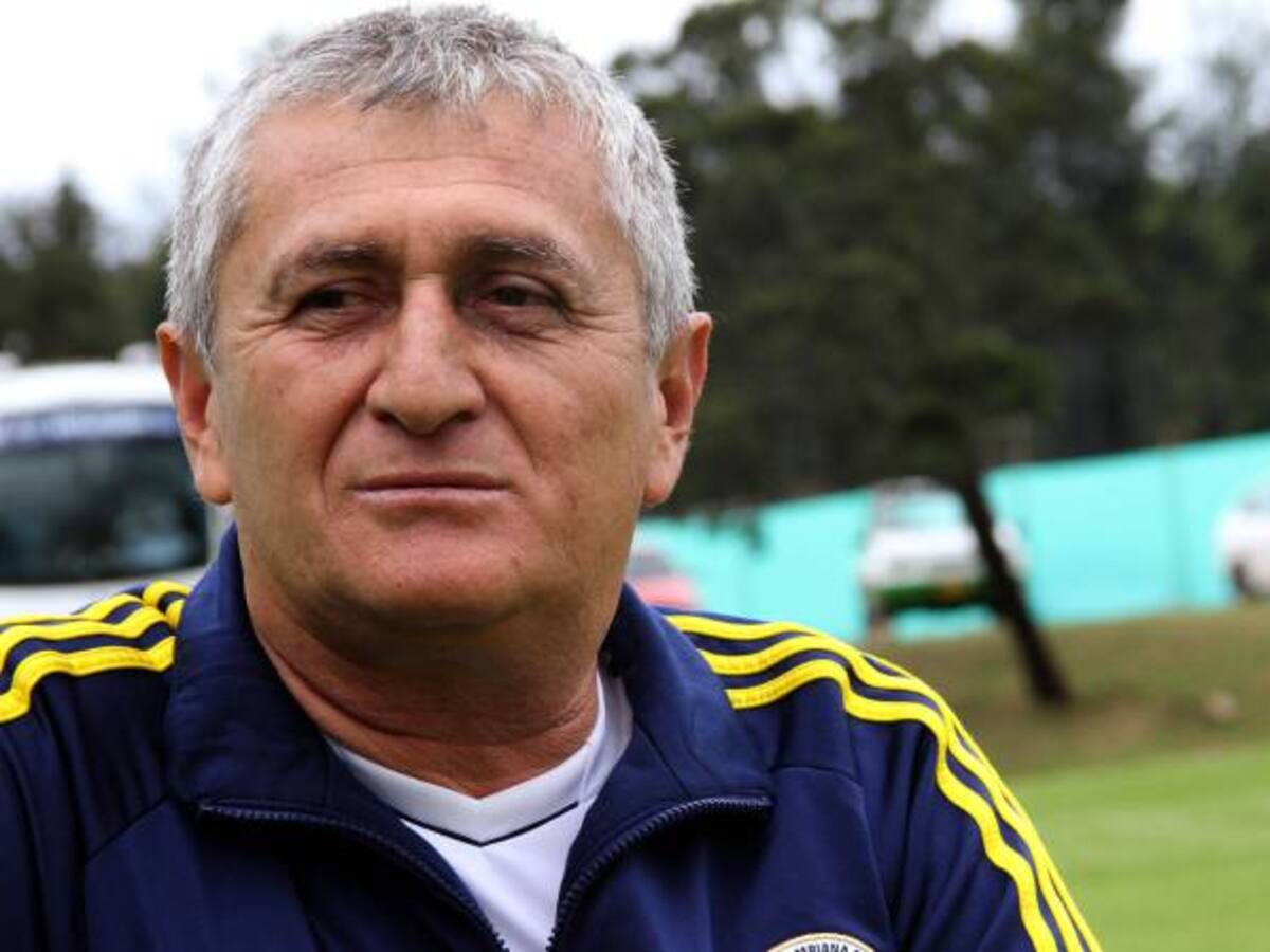 Café Caracol con Eduardo Lara