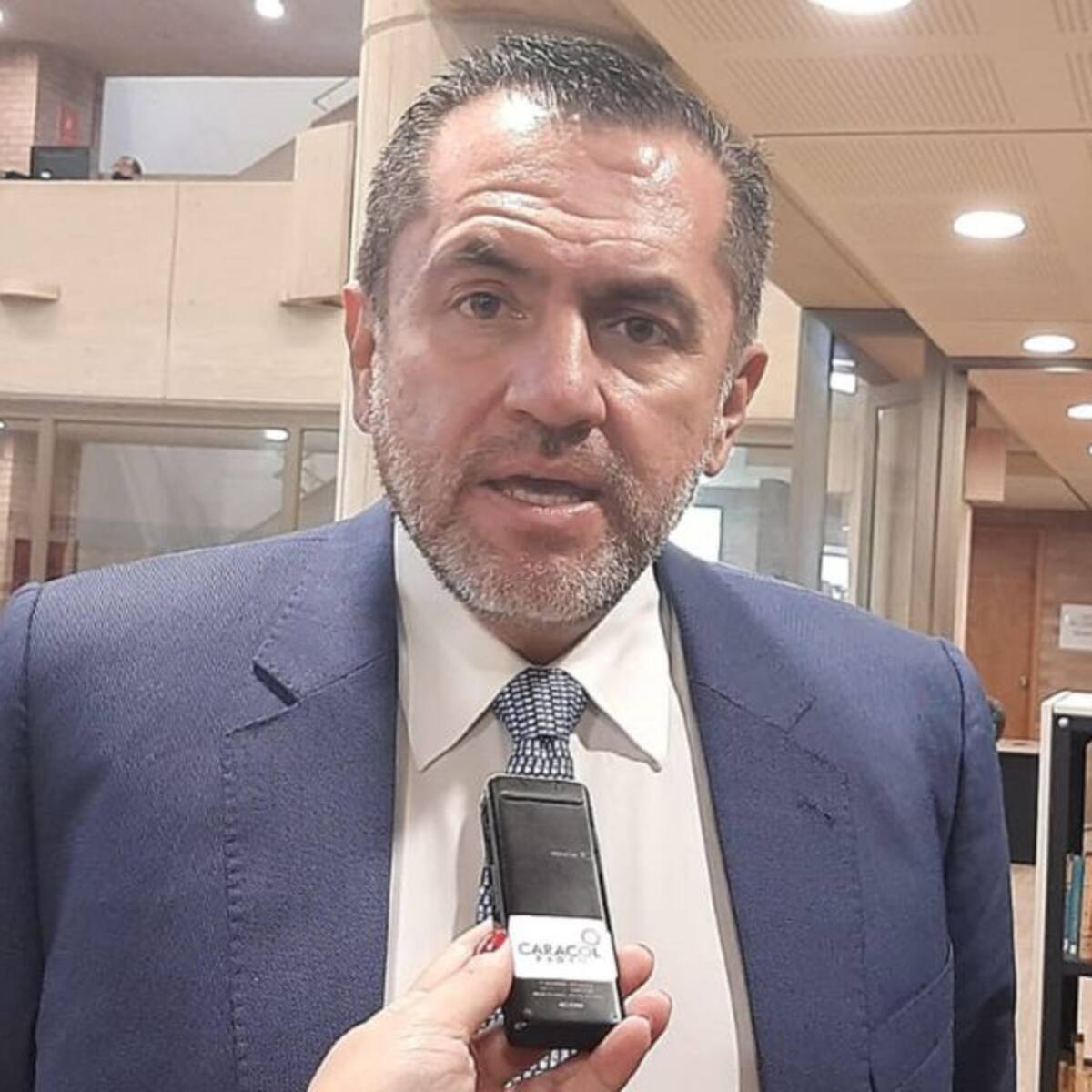 Senador Mario Castaño rechaza las denuncias y cuestionamientos en su contra