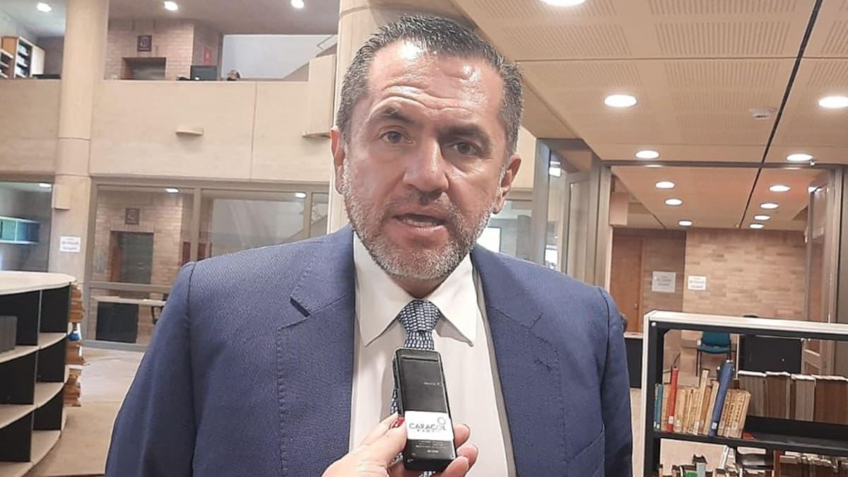 Senador Mario Castaño rechaza las denuncias y cuestionamientos en su contra