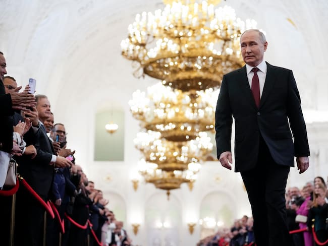 Moscow (Russian Federation), 07/05/2024.- Russian President Vladimir Putin attends the inauguration ceremony in the Kremlin, in Moscow, Russia, 07 May 2024. Putin won the presidential elections in March 2024. (Elecciones, Rusia, Moscú) EFE/EPA/ALEXANDER ZEMLIANICHENKO / POOL