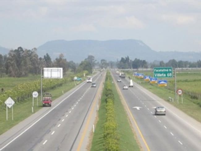 Gobernación de Cundinamarca propone a Bogotá prolongar 3 vías para unir la ciudad-región