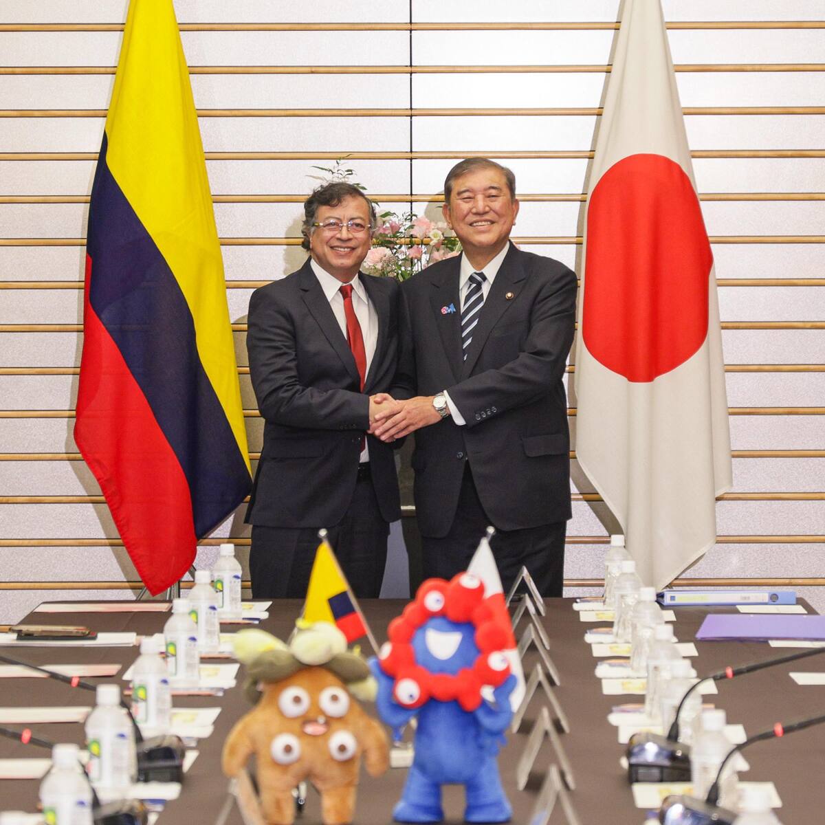 Así fue el primer día de Petro en Japón: se reunió con el primer ministro y con parlamentarios