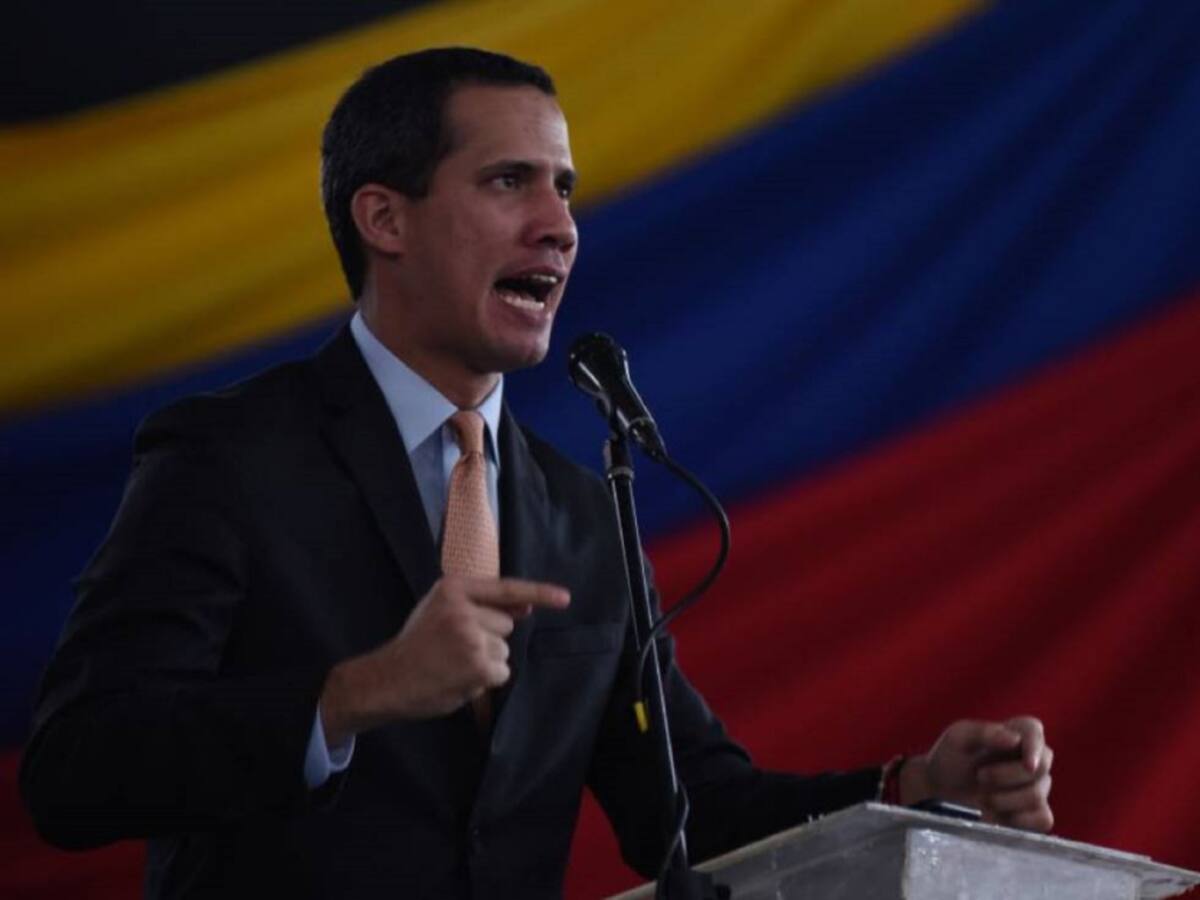 Juan Guaidó viajó a Bogotá para reunirse con Mike Pompeo