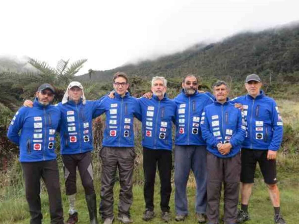 Así avanza la aventura para llegar al Monte Carstensz