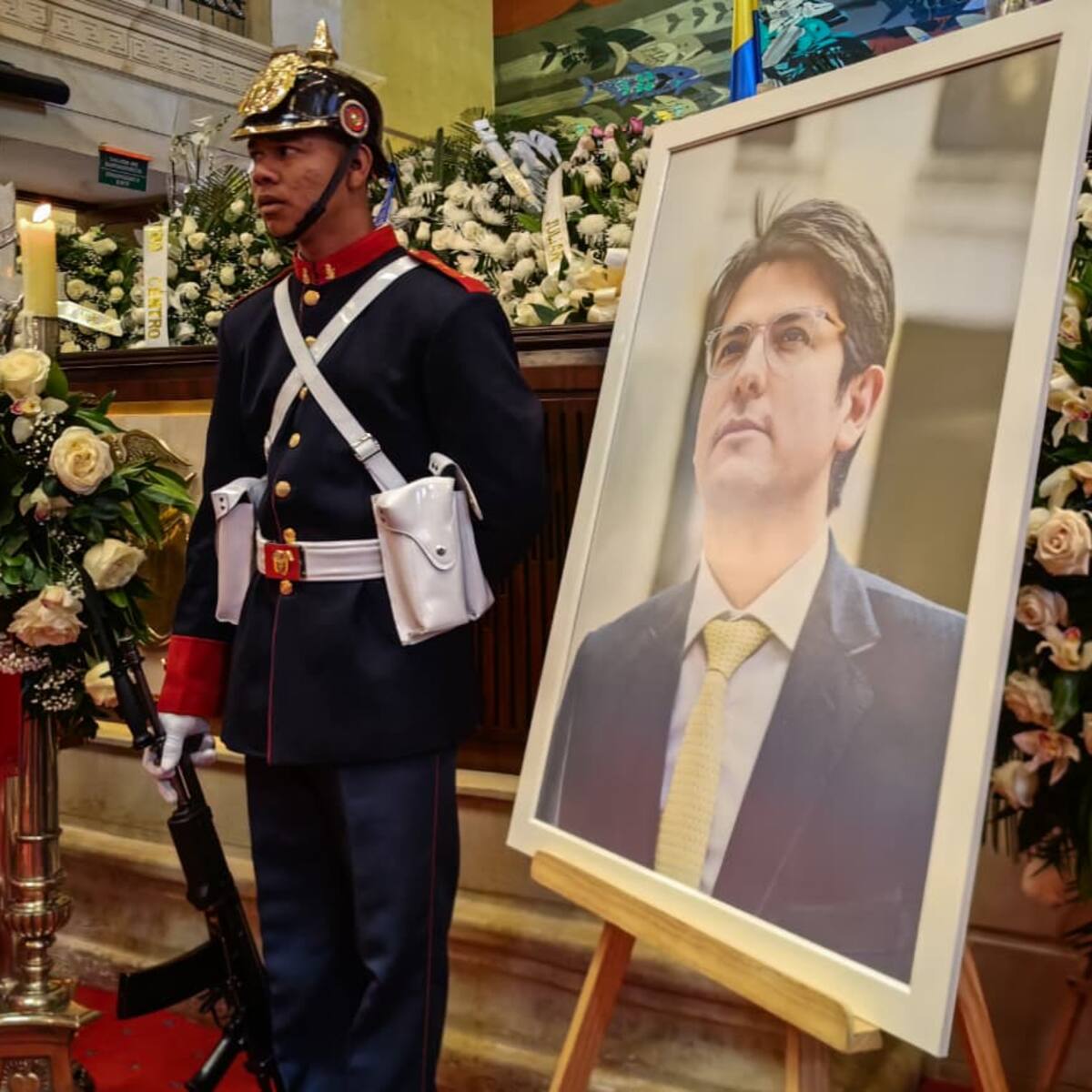 Estos son los magistrados que resolverán la apelación de la sanción del joven que asesinó a Miguel Uribe