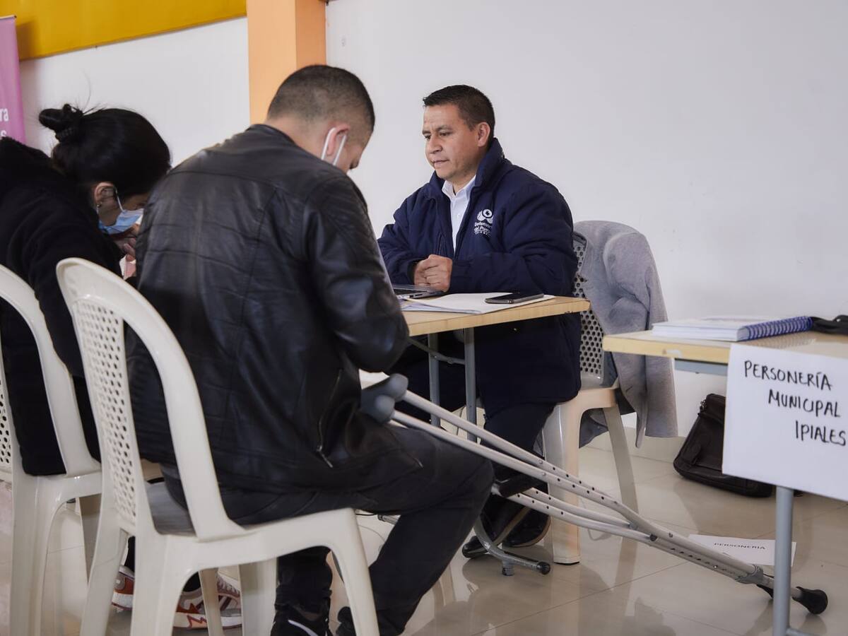 En jornadas de Defensoría, se resuelve el 80 % de quejas por vulneración a la salud