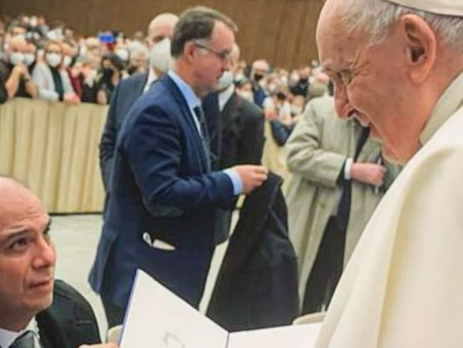 Detalles de la reunión del Defensor Carlos Camargo con el Papa Francisco