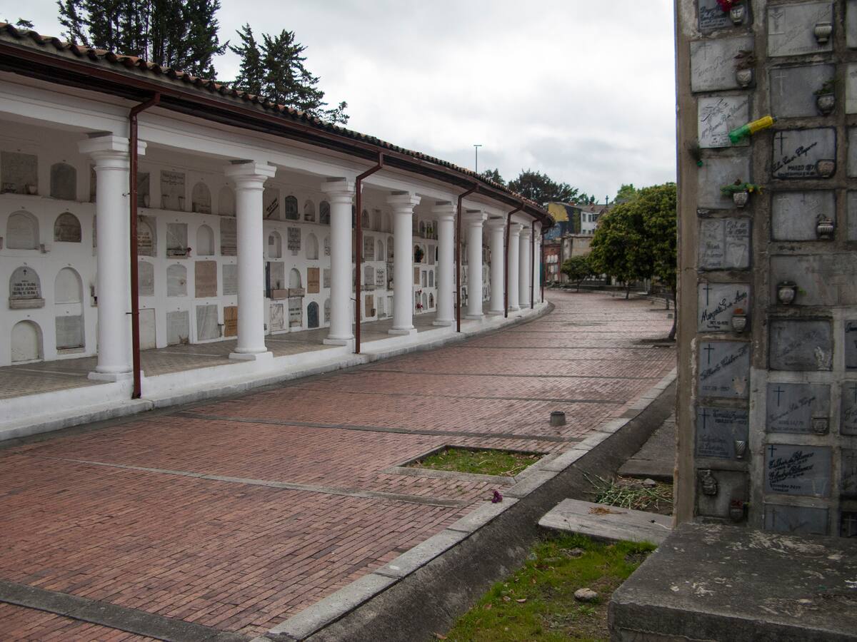 Alcaldía tomó posesión de cementerios distritales tras finalizar contrato con Jardines de Luz y Paz