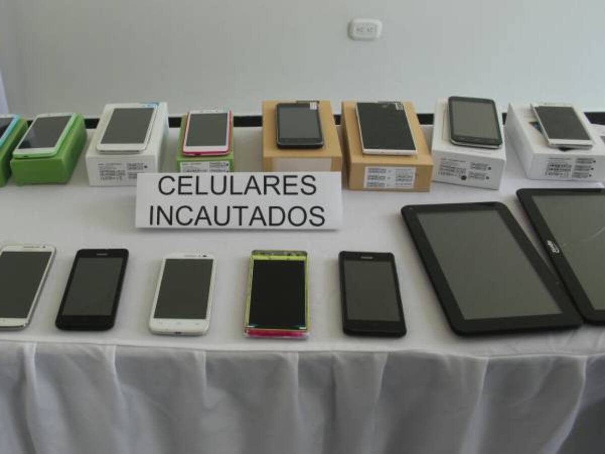 Policía en Barranquilla recupera más de un centenar de celulares presuntamente robados